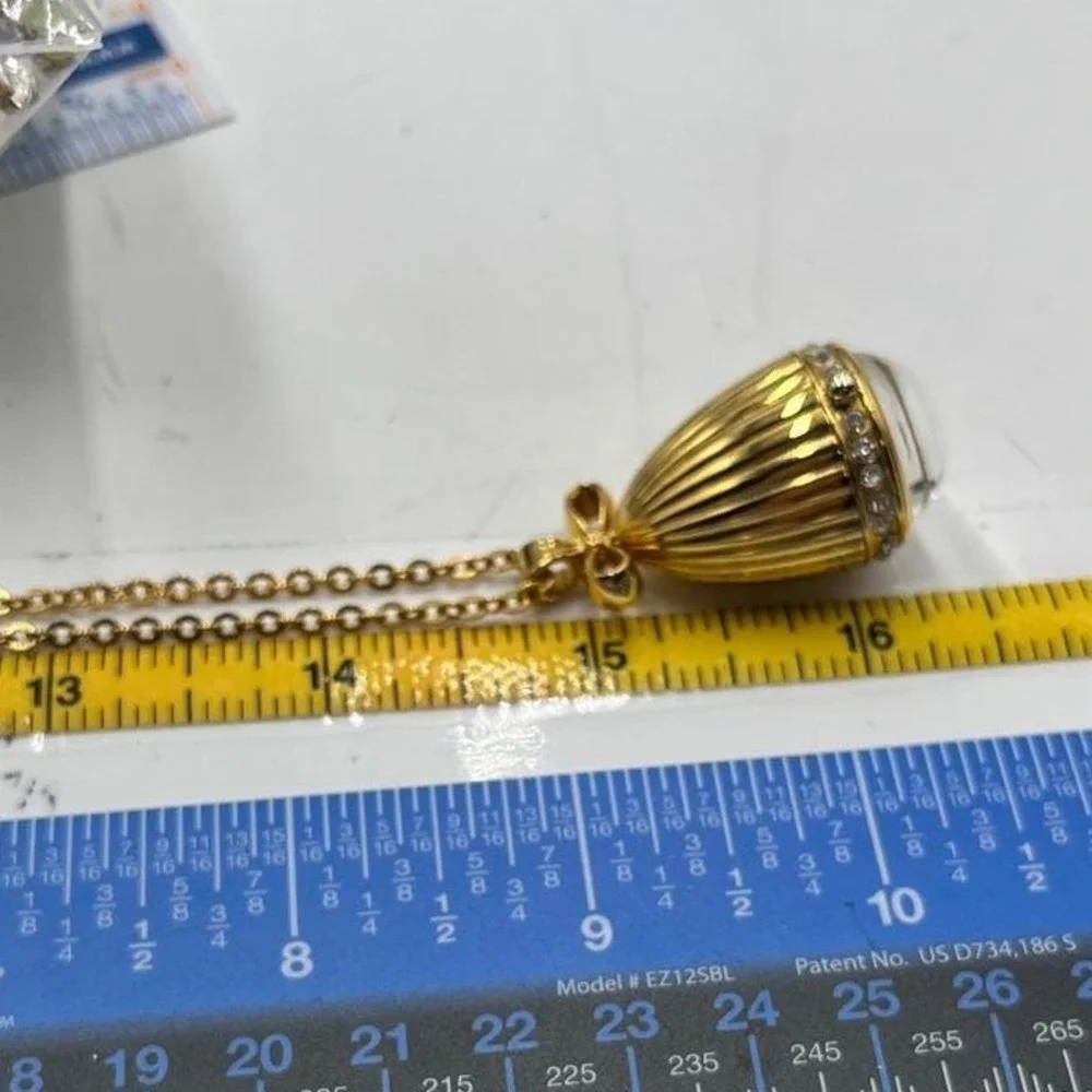 Joan Rivers Vintage Gold Tone Watch Pendant Crystal Egg Shape Necklace Works‎